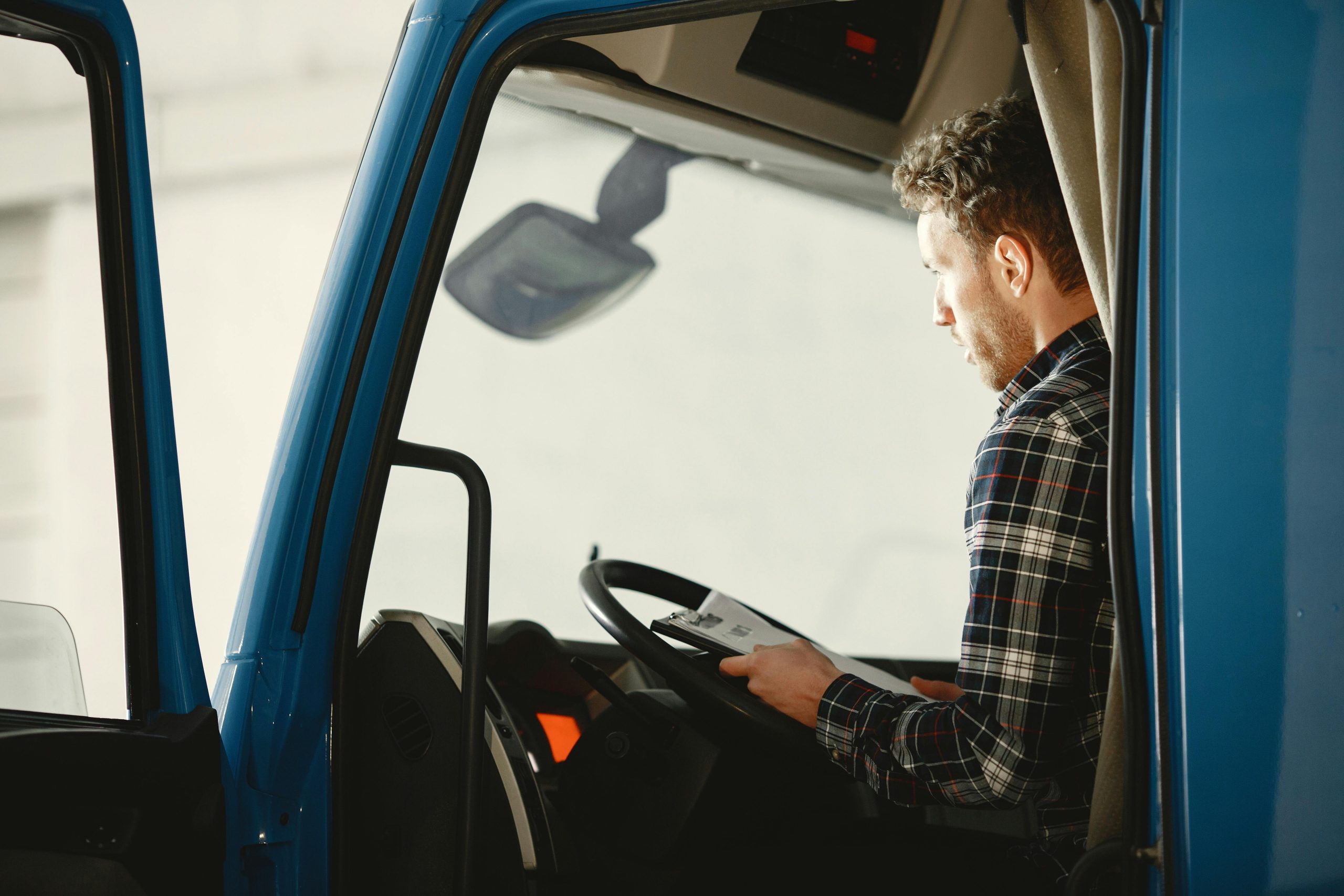 HGV Training Courses drivers and instructors learningTrainHGV Train Recruitment lorry instructor HGV training in Cheltenham